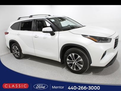 Used 2021 Toyota Highlander XLE