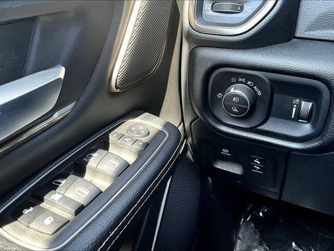 Used 2022 RAM 1500 Rebel w/ Rebel Level 2 Equipment Group AWD/4WD image 15