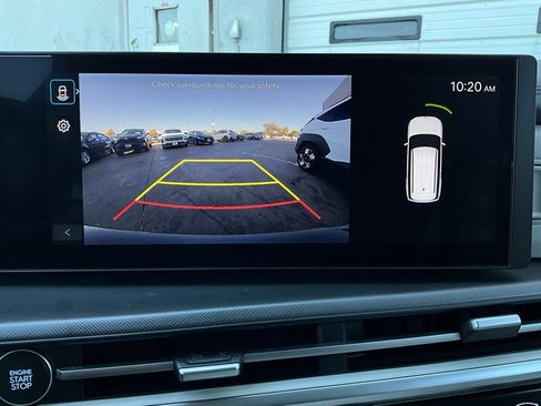 Used 2025 Hyundai Santa Fe SEL image 32