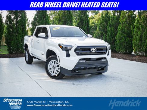 Used 2026 Toyota Tacoma SR5 RWD image 1