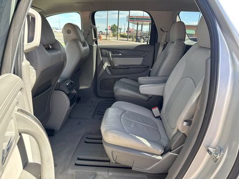 Used 2013 GMC Acadia SLT AWD/4WD image 14