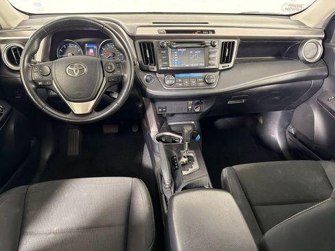 Used 2018 Toyota RAV4 XLE FWD image 24