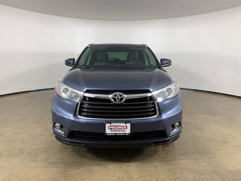 Used 2015 Toyota Highlander Limited image 3