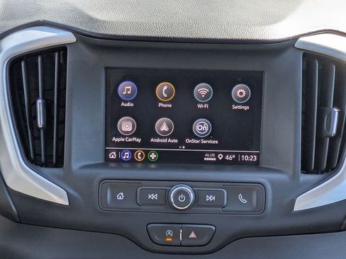 Used 2022 GMC Terrain SLE w/ Driver Convenience Package image 18