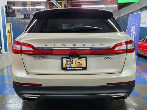 Used 2018 Lincoln MKX Reserve w/ Driver Assistance Package image 73