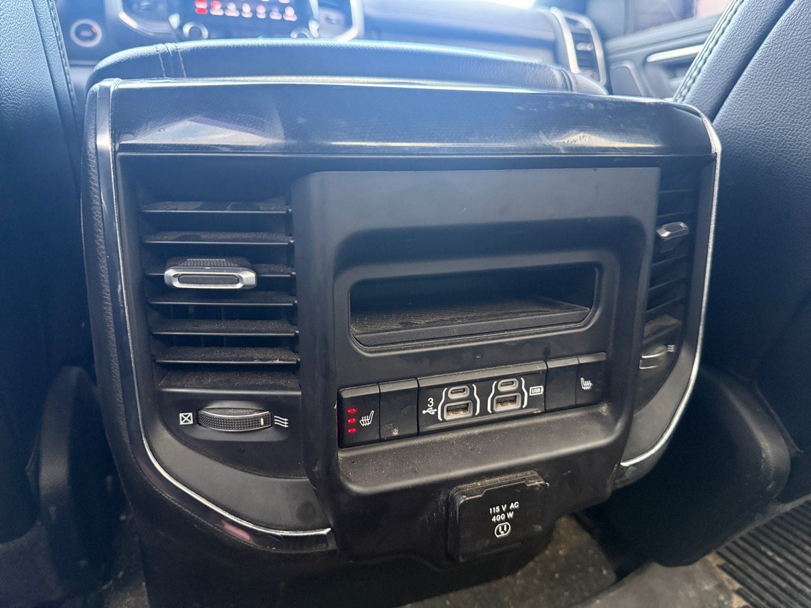 Used 2020 RAM 1500 Laramie AWD/4WD image 18