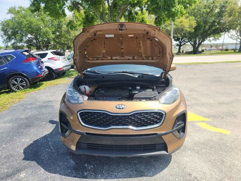 Used 2021 Kia Sportage LX FWD image 11