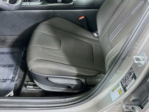 Certified 2023 Hyundai Elantra SEL w/ Convenience Package image 25