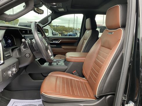 Used 2024 GMC Sierra 1500 Denali Ultimate image 17