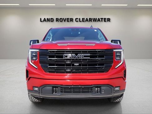 Used 2022 GMC Sierra 1500 Elevation w/ Elevation Premium Package image 8
