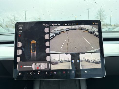 Used 2021 Tesla Model Y Long Range image 26