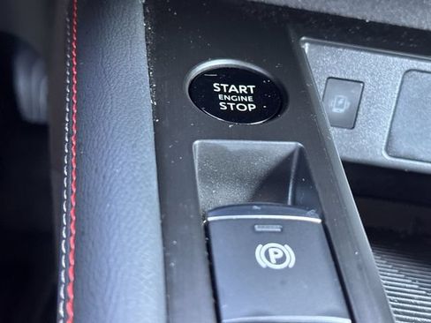 Used 2025 Nissan Kicks SR FWD image 25