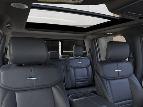 New 2026 Ford F250 Platinum w/ Tremor Off-Road Package image 22