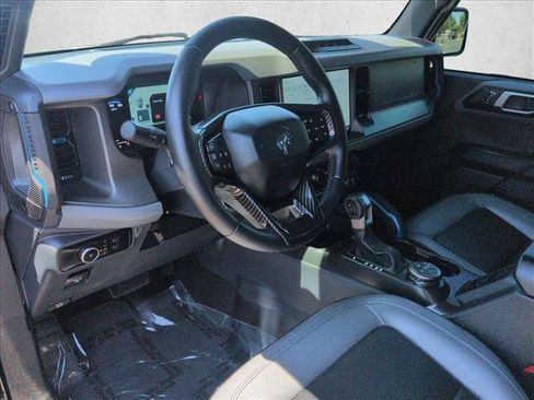 Used 2024 Ford Bronco Black Diamond AWD/4WD image 13