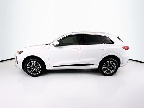 Certified 2025 Audi Q5 Premium AWD/4WD image 8