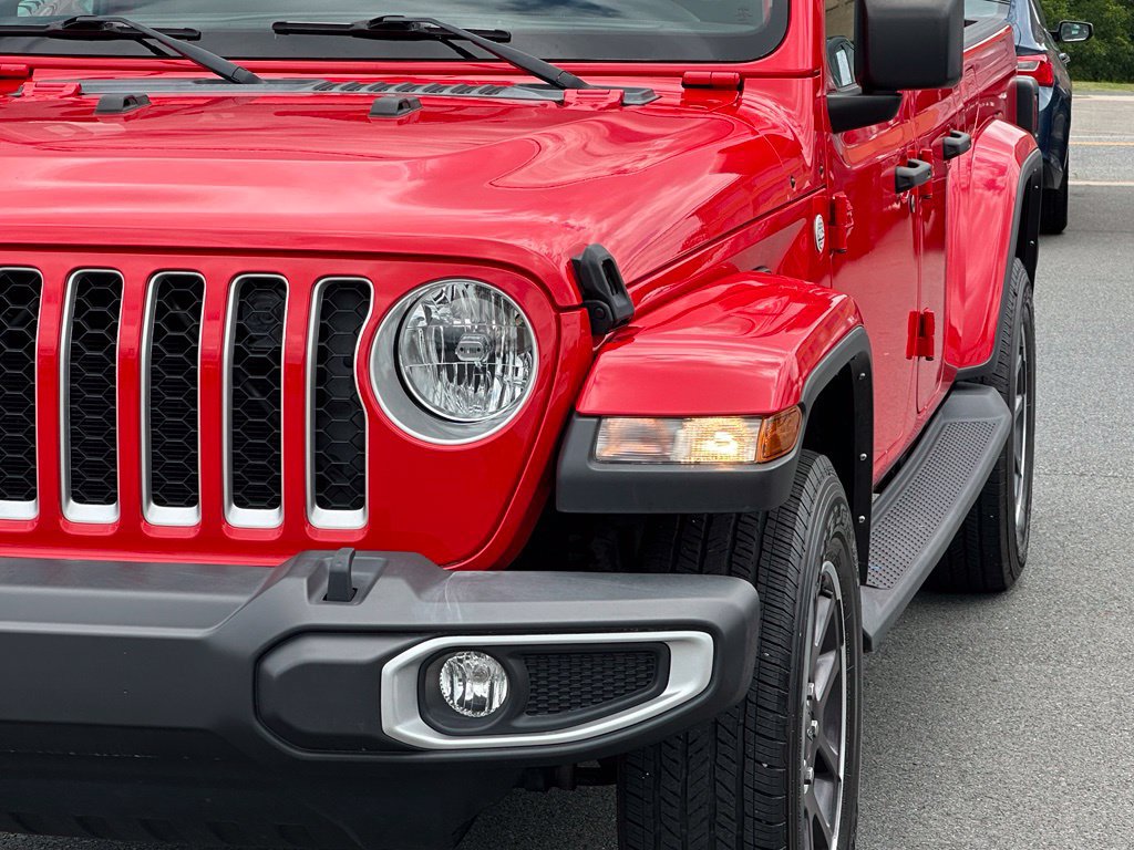 Used 2023 Jeep Gladiator Overland AWD/4WD image 43