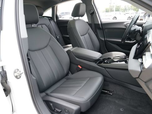 Used 2025 Audi A5 2.0T Premium w/ Convenience Package AWD/4WD image 15