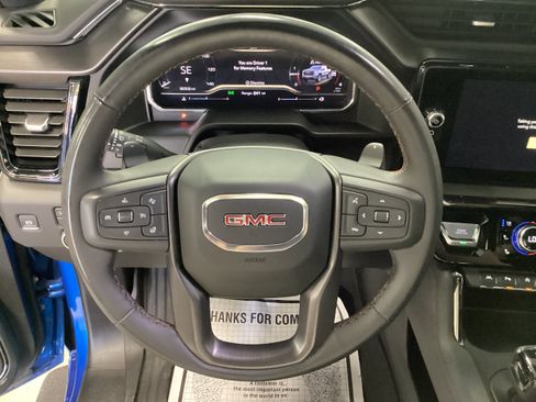 Used 2024 GMC Sierra 1500 AT4 w/ AT4 Premium Package AWD/4WD image 22