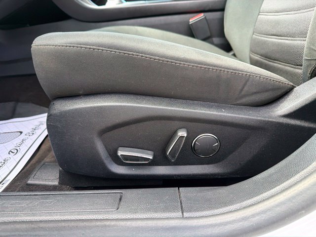 Used 2020 Ford Fusion SE AWD/4WD image 14