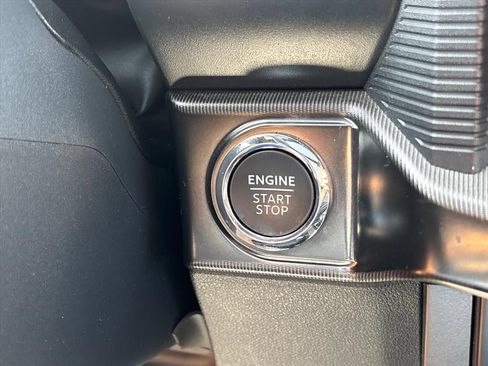 Used 2024 Ford F150 Lariat w/ Equipment Group 502A High AWD/4WD image 38
