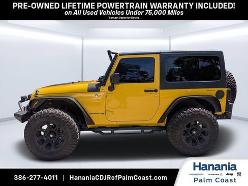 Used 2015 Jeep Wrangler Sport AWD/4WD image 6