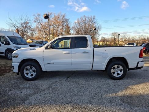 New 2025 RAM 1500 Big Horn AWD/4WD image 4