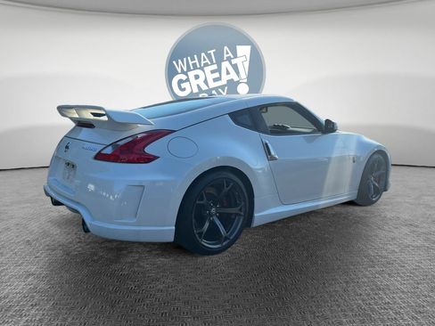 Used 2013 Nissan 370Z NISMO w/ Bose Pkg RWD image 3