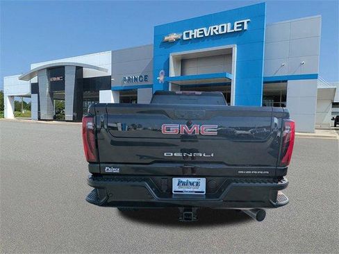New 2026 GMC Sierra 2500 Denali w/ Denali Reserve Package image 6