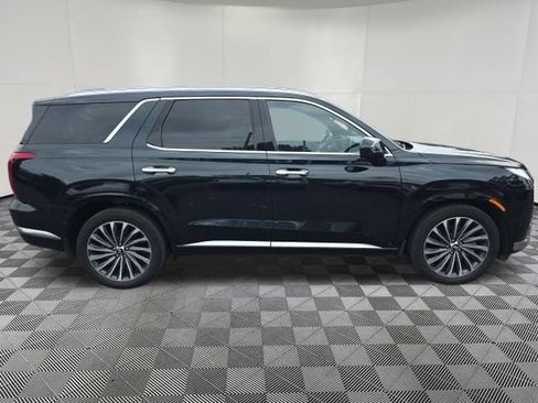 Certified 2025 Hyundai Palisade Calligraphy AWD/4WD image 9