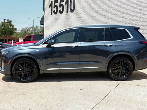 Used 2020 Cadillac XT6 Premium Luxury FWD image 11