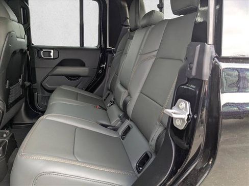 New 2026 Jeep Gladiator Mojave AWD/4WD image 17