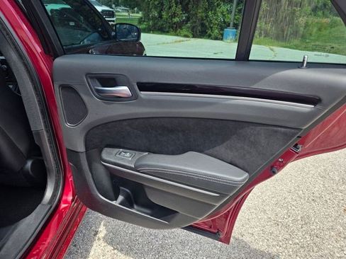 Certified 2023 Chrysler 300 C RWD image 13
