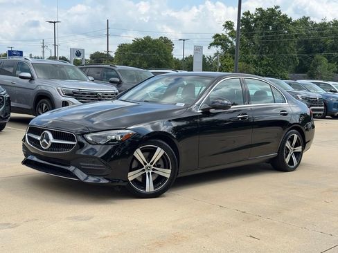 Used 2025 Mercedes-Benz C 300 4MATIC Sedan image 6