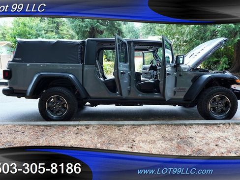 Used 2022 Jeep Gladiator Rubicon w/ Cold Weather Group AWD/4WD image 32