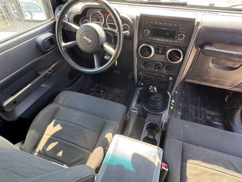 Used 2010 Jeep Wrangler Sport AWD/4WD image 12