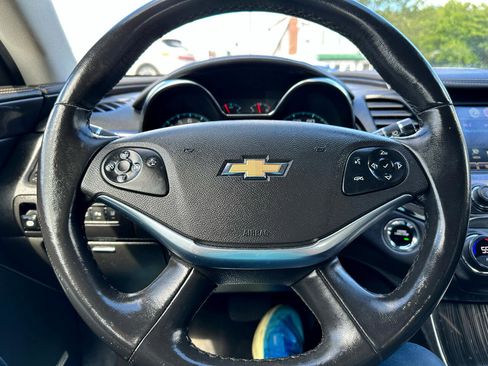 Used 2016 Chevrolet Impala LT w/ Leather Package image 18