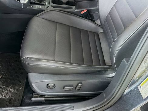Used 2022 Volkswagen Jetta SE FWD image 21