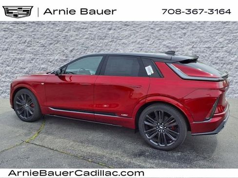 New 2026 Cadillac Lyriq V w/ LPO, Floor Liner Package image 8