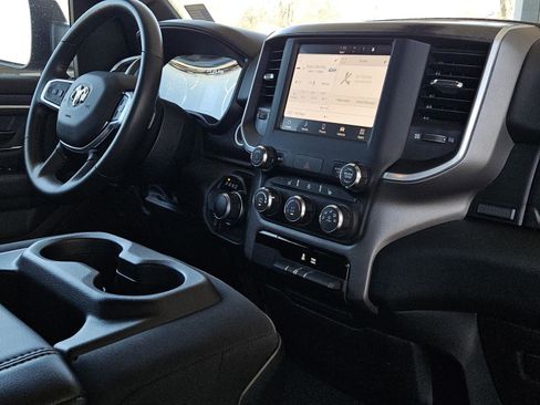 Used 2023 RAM 1500 Big Horn image 29