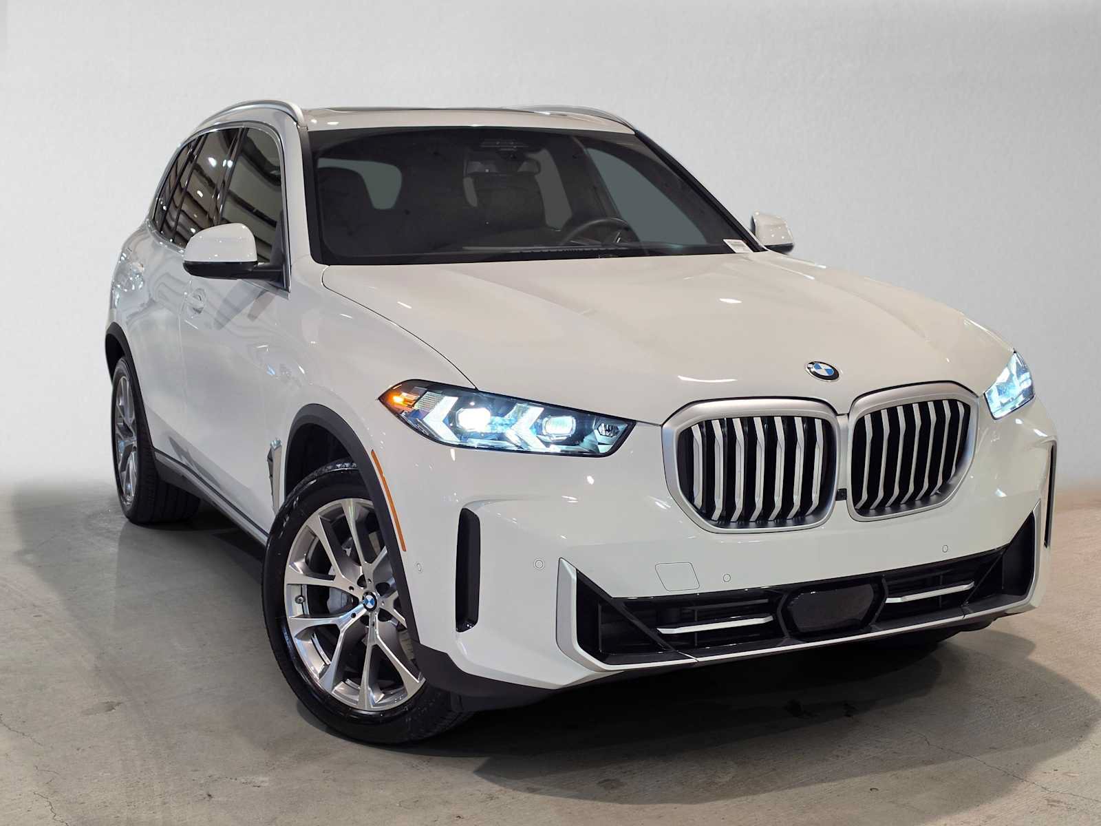 Used 2026 BMW X5 xDrive40i AWD/4WD image 2