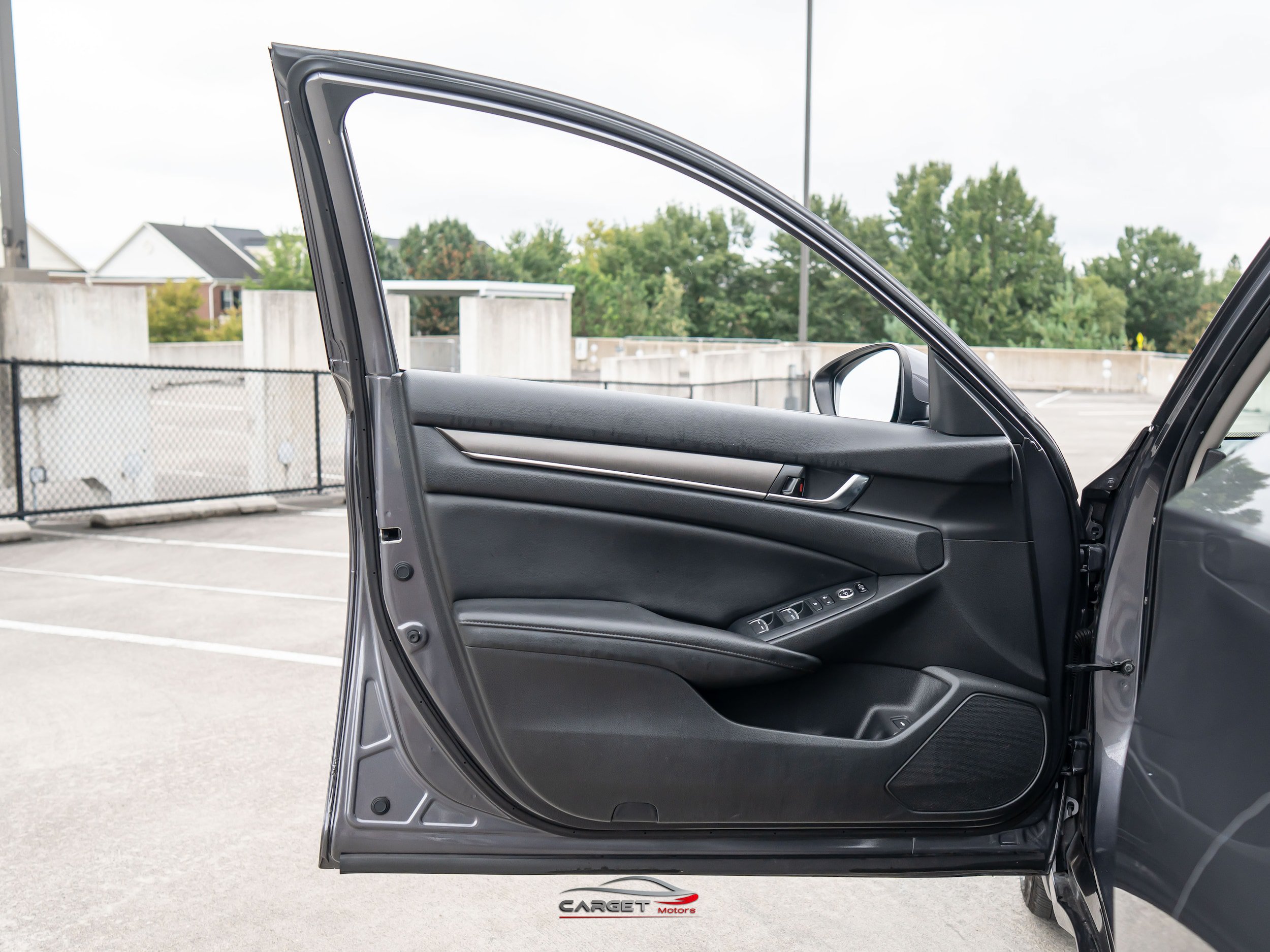 Used 2020 Honda Accord LX image 37