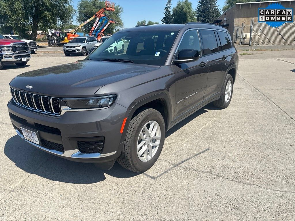 Certified 2025 Jeep Grand Cherokee L Laredo w/ Trailer Tow Package AWD/4WD image 4
