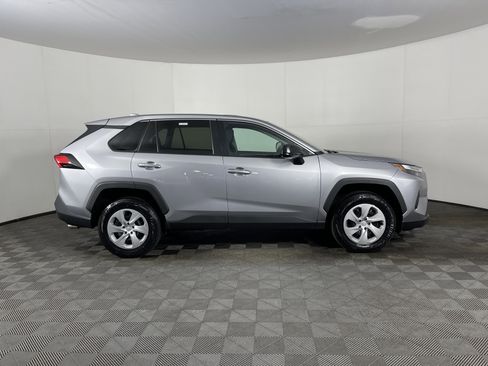 Used 2024 Toyota RAV4 LE image 5