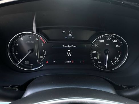 Certified 2024 Cadillac XT5 Luxury FWD image 23