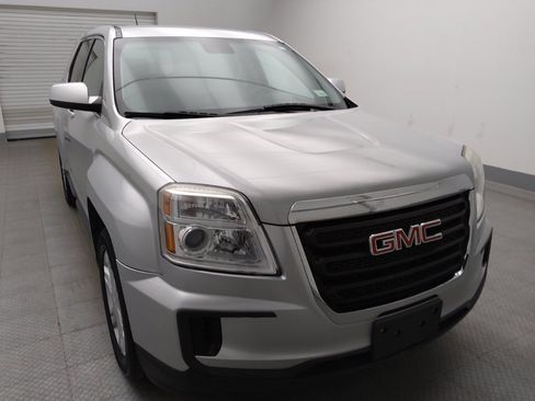 Used 2017 GMC Terrain SLE FWD image 14