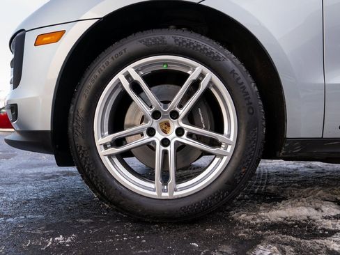 Used 2019 Porsche Macan image 7