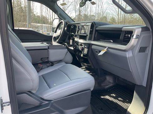 New 2026 Ford F350 XL w/ XL Chrome Package image 11