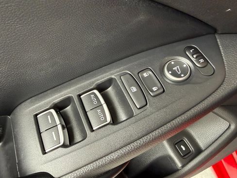 Used 2018 Honda Accord Sport image 24