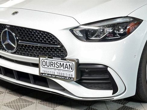 Used 2023 Mercedes-Benz C 300 4MATIC Sedan image 3