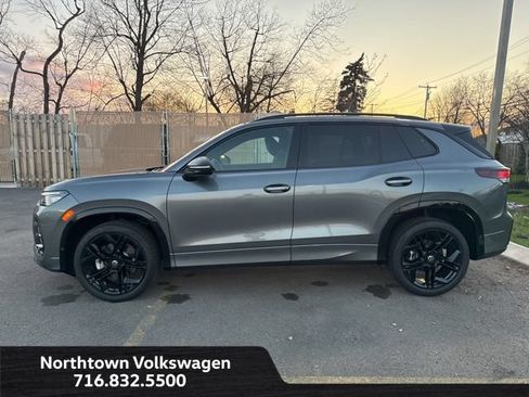 New 2026 Volkswagen Tiguan SE R-Line AWD/4WD image 2